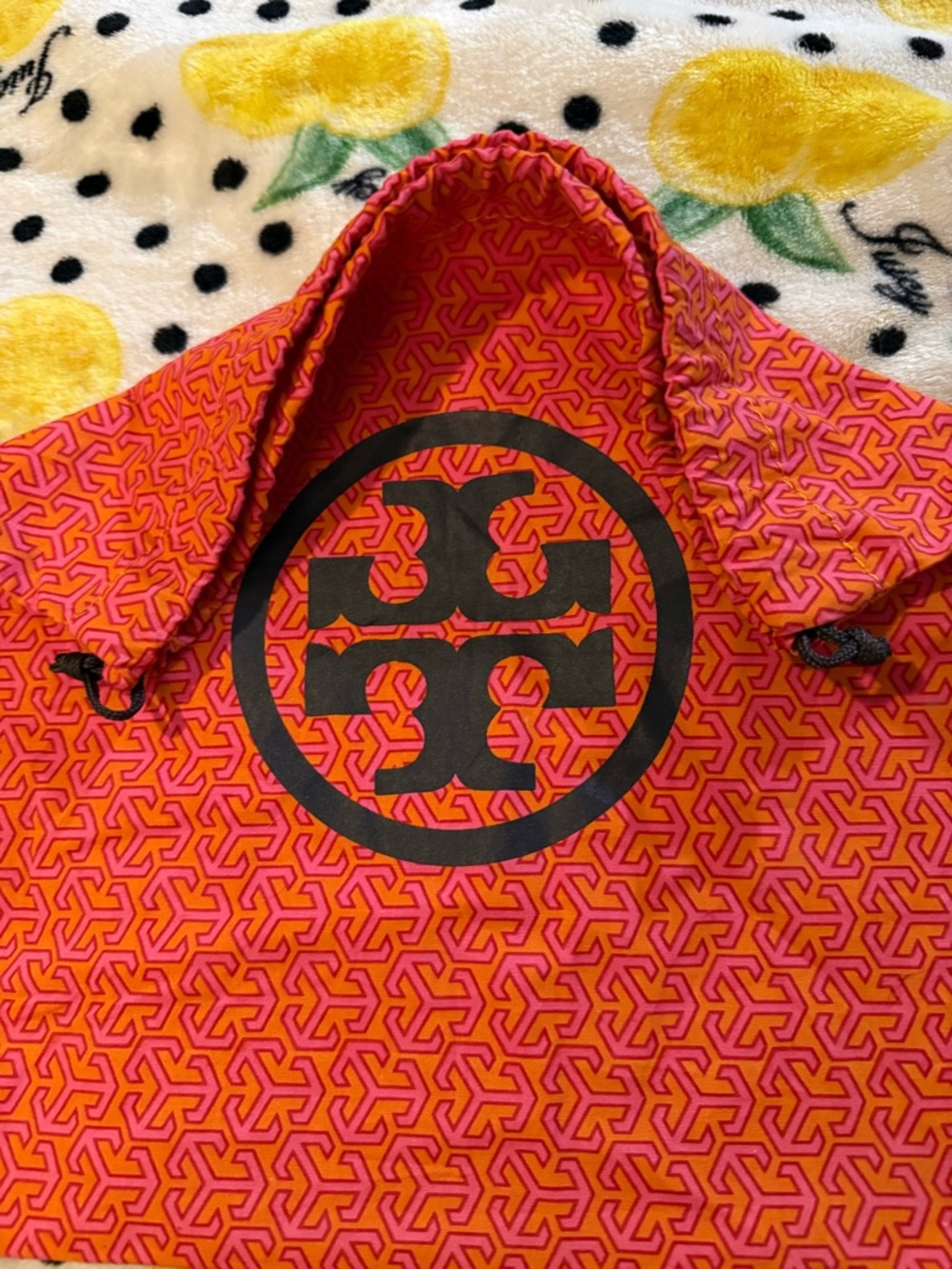 Tory Burch - Picture 4 of 9